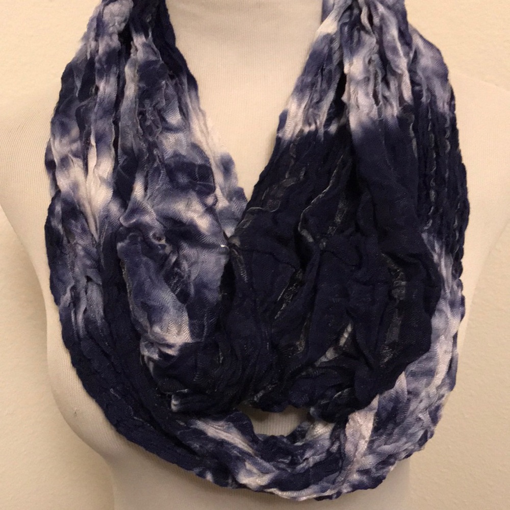 💙3 for $15💙 Blue ombré and tie dye wrap scarf